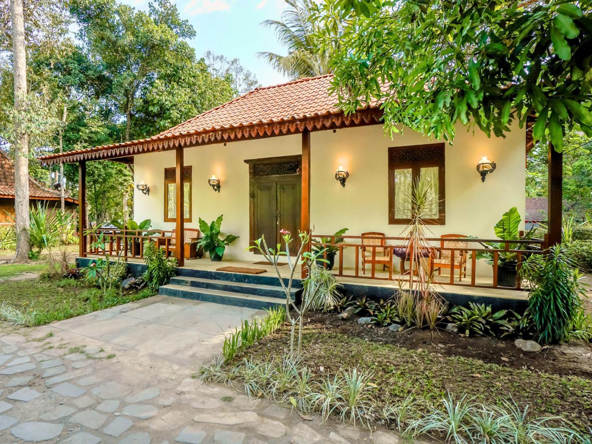 Wisma tamu Ndalem Nitihardjan *